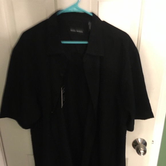 Black button down casual shirt sleeve shirt - Picture 2 of 4